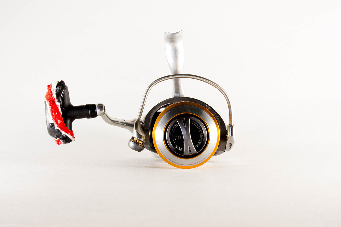 Reel Grip T - Nubbed Red/White/Black